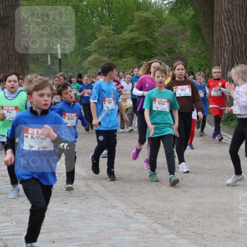 25.04.2026 - Das Zehntel Zöllner http://msf.ph/oto/9592138 25.04.2026 08:41:59 Laufen 2120 meine-sportfotos.de