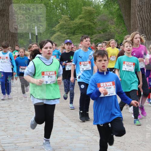 25.04.2026 - Das Zehntel Zöllner http://msf.ph/oto/9592142 25.04.2026 08:42:00 Laufen 3324, 1, 118 meine-sportfotos.de