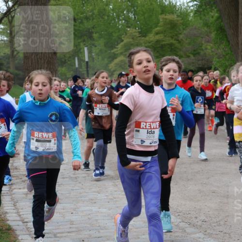 25.04.2026 - Das Zehntel Zöllner http://msf.ph/oto/9592155 25.04.2026 08:42:03 Laufen 1254, 2977, 2978 meine-sportfotos.de