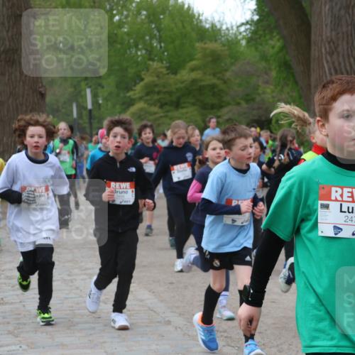25.04.2026 - Das Zehntel Zöllner http://msf.ph/oto/9592201 25.04.2026 08:42:13 Laufen 2476 meine-sportfotos.de