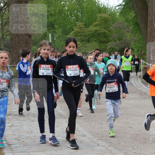 25.04.2026 - Das Zehntel Zöllner http://msf.ph/oto/9592237 25.04.2026 08:42:21 Laufen 1003, 2331, 2345, 3610 meine-sportfotos.de