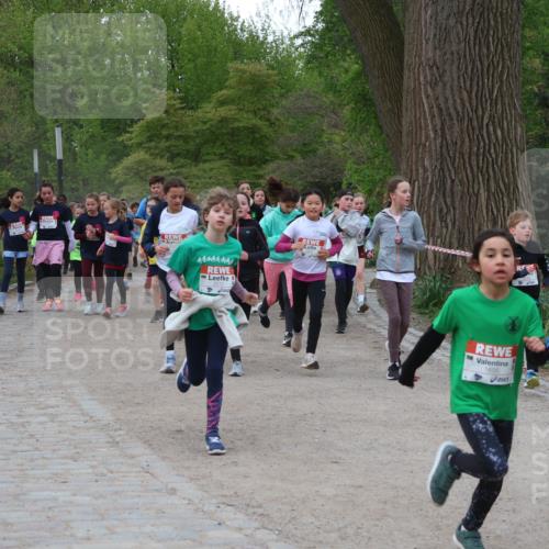 25.04.2026 - Das Zehntel Zöllner http://msf.ph/oto/9592258 25.04.2026 08:42:27 Laufen 1695, 1711 meine-sportfotos.de
