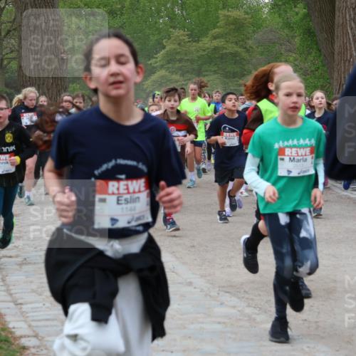 25.04.2026 - Das Zehntel Zöllner http://msf.ph/oto/9592312 25.04.2026 08:42:39 Laufen 1144, 44444444, 2513 meine-sportfotos.de