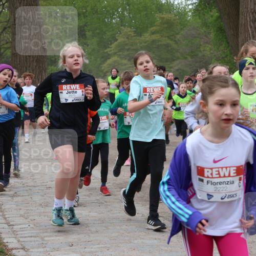 25.04.2026 - Das Zehntel Zöllner http://msf.ph/oto/9592328 25.04.2026 08:42:43 Laufen 2970, 2222, 2253 meine-sportfotos.de