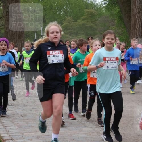 25.04.2026 - Das Zehntel Zöllner http://msf.ph/oto/9592329 25.04.2026 08:42:43 Laufen 1046, 2970, 2979 meine-sportfotos.de