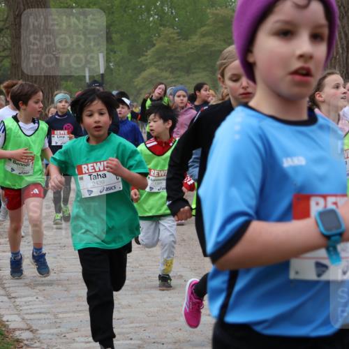 25.04.2026 - Das Zehntel Zöllner http://msf.ph/oto/9592340 25.04.2026 08:42:46 Laufen 1376, 2439, 1388 meine-sportfotos.de