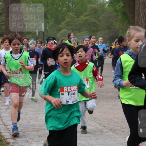 25.04.2026 - Das Zehntel Zöllner http://msf.ph/oto/9592342 25.04.2026 08:42:46 Laufen 1376, 30, 3973, 2439 meine-sportfotos.de