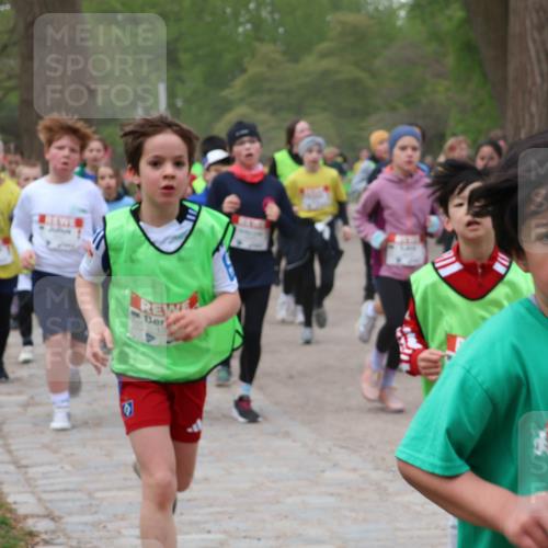 25.04.2026 - Das Zehntel Zöllner http://msf.ph/oto/9592344 25.04.2026 08:42:47 Laufen 6, 2439 meine-sportfotos.de