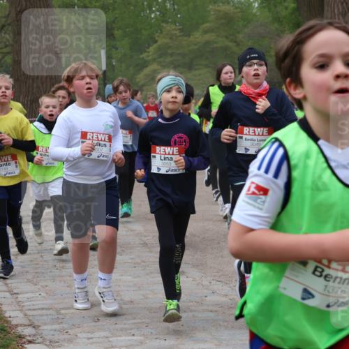 25.04.2026 - Das Zehntel Zöllner http://msf.ph/oto/9592347 25.04.2026 08:42:48 Laufen 2749, 1, 8507, 3053, 3049, 1376, 1871, 06 meine-sportfotos.de