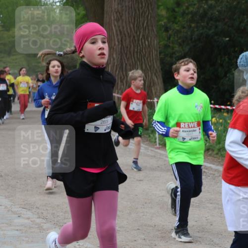 25.04.2026 - Das Zehntel Zöllner http://msf.ph/oto/9592368 25.04.2026 08:42:52 Laufen 2606, 1517, 26 meine-sportfotos.de