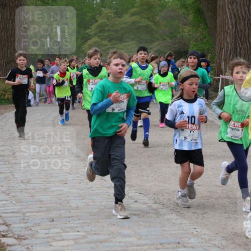 25.04.2026 - Das Zehntel Zöllner http://msf.ph/oto/9592404 25.04.2026 08:43:00 Laufen 2443, 10, 3730, 3274, 1826 meine-sportfotos.de