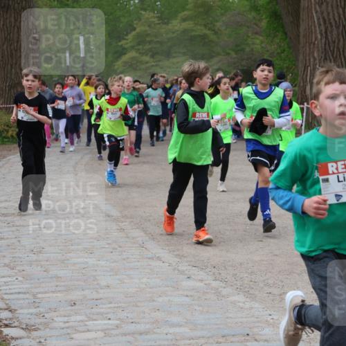 25.04.2026 - Das Zehntel Zöllner http://msf.ph/oto/9592408 25.04.2026 08:43:01 Laufen 2443, 10, 3730 meine-sportfotos.de