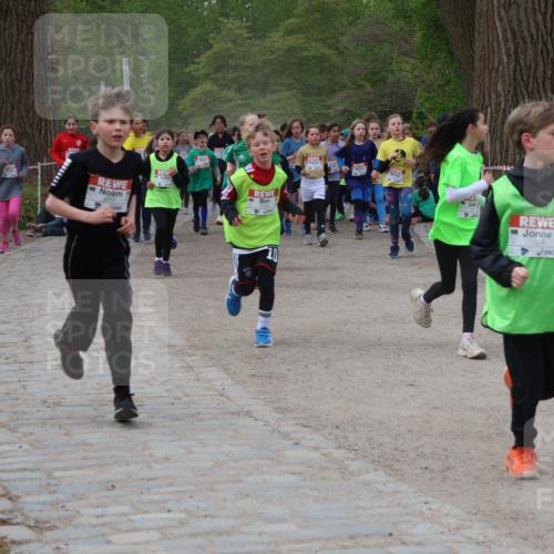 25.04.2026 - Das Zehntel Zöllner http://msf.ph/oto/9592415 25.04.2026 08:43:02 Laufen 1399, 1423 meine-sportfotos.de