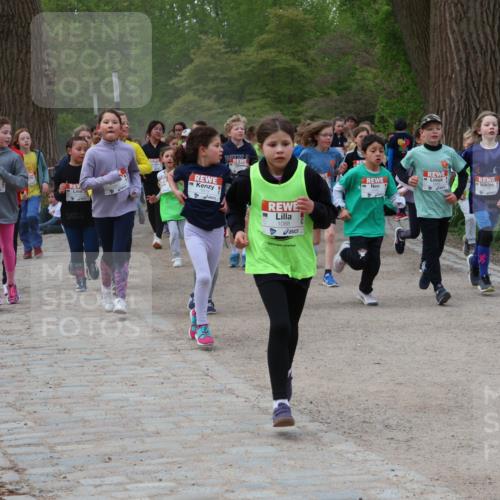 25.04.2026 - Das Zehntel Zöllner http://msf.ph/oto/9592430 25.04.2026 08:43:06 Laufen 1088 meine-sportfotos.de