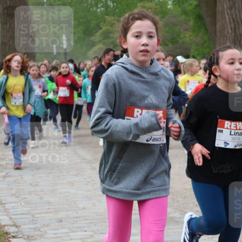 25.04.2026 - Das Zehntel Zöllner http://msf.ph/oto/9592454 25.04.2026 08:43:10 Laufen 3619 meine-sportfotos.de