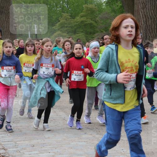 25.04.2026 - Das Zehntel Zöllner http://msf.ph/oto/9592463 25.04.2026 08:43:12 Laufen 7, 2941, 2963, 2953, 2821 meine-sportfotos.de