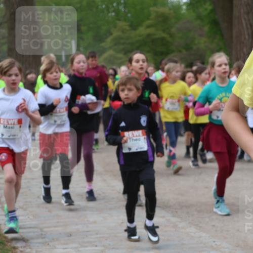 25.04.2026 - Das Zehntel Zöllner http://msf.ph/oto/9592479 25.04.2026 08:43:15 Laufen 278 meine-sportfotos.de