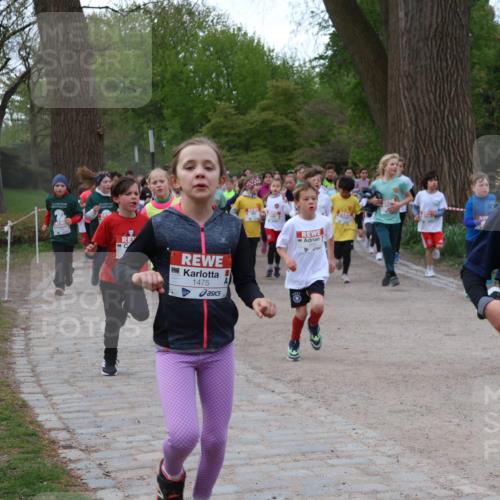 25.04.2026 - Das Zehntel Zöllner http://msf.ph/oto/9592647 25.04.2026 08:43:51 Laufen 1475, 1845 meine-sportfotos.de