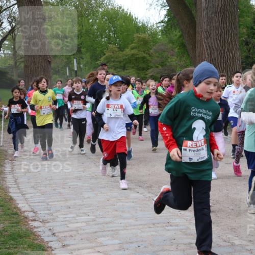 25.04.2026 - Das Zehntel Zöllner http://msf.ph/oto/9592667 25.04.2026 08:43:54 Laufen 1338, 1339 meine-sportfotos.de