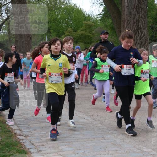25.04.2026 - Das Zehntel Zöllner http://msf.ph/oto/9592679 25.04.2026 08:43:57 Laufen 0, 1119 meine-sportfotos.de