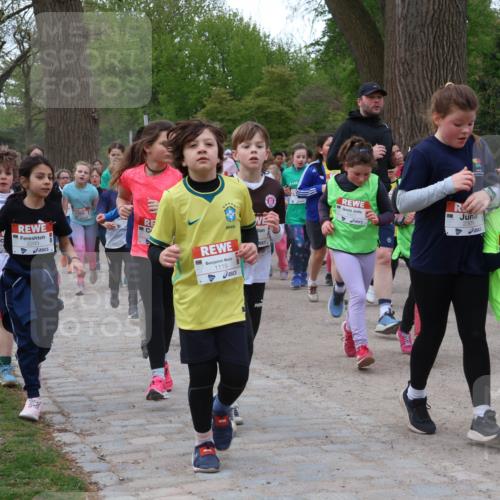 25.04.2026 - Das Zehntel Zöllner http://msf.ph/oto/9592680 25.04.2026 08:43:57 Laufen 2283, 1421, 1119, 2301 meine-sportfotos.de