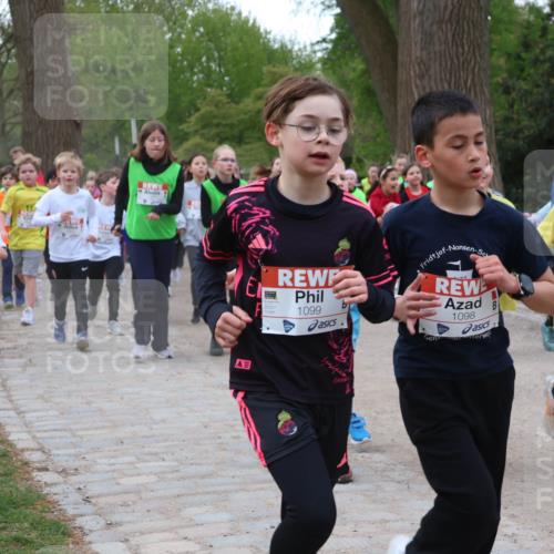 25.04.2026 - Das Zehntel Zöllner http://msf.ph/oto/9592729 25.04.2026 08:44:05 Laufen 1099, 1098, 1555 meine-sportfotos.de