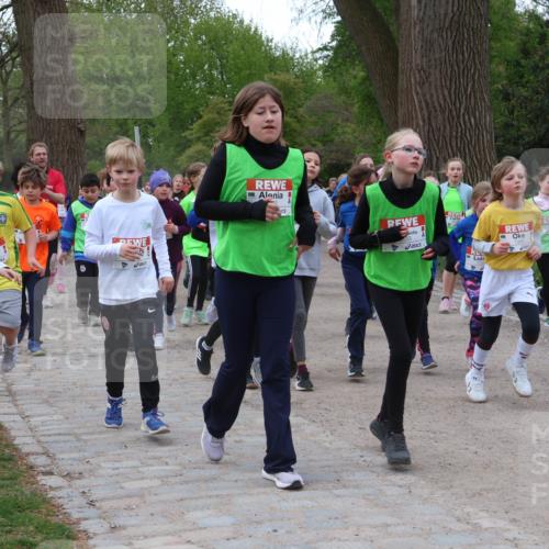 25.04.2026 - Das Zehntel Zöllner http://msf.ph/oto/9592739 25.04.2026 08:44:07 Laufen 3467 meine-sportfotos.de