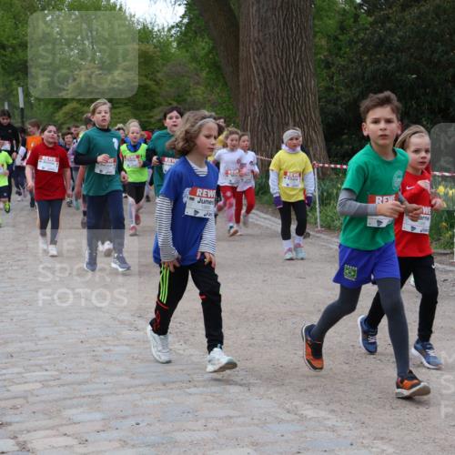 25.04.2026 - Das Zehntel Zöllner http://msf.ph/oto/9592779 25.04.2026 08:44:15 Laufen 1966 meine-sportfotos.de