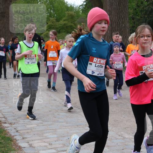 25.04.2026 - Das Zehntel Zöllner http://msf.ph/oto/9592813 25.04.2026 08:44:22 Laufen 3374 meine-sportfotos.de