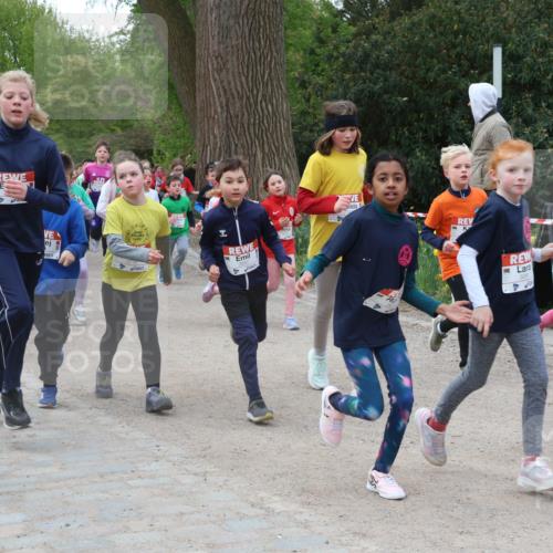 25.04.2026 - Das Zehntel Zöllner http://msf.ph/oto/9592861 25.04.2026 08:44:34 Laufen 1177 meine-sportfotos.de