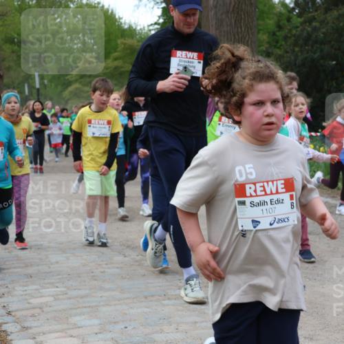 25.04.2026 - Das Zehntel Zöllner http://msf.ph/oto/9592875 25.04.2026 08:44:37 Laufen 1500, 05, 1107, 98 meine-sportfotos.de