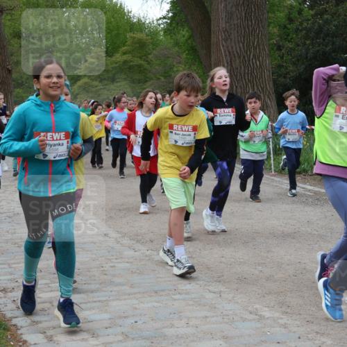 25.04.2026 - Das Zehntel Zöllner http://msf.ph/oto/9592881 25.04.2026 08:44:38 Laufen 4, 1598, 1595, 3213 meine-sportfotos.de