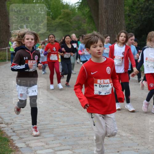 25.04.2026 - Das Zehntel Zöllner http://msf.ph/oto/9592888 25.04.2026 08:44:39 Laufen 2252, 3856 meine-sportfotos.de