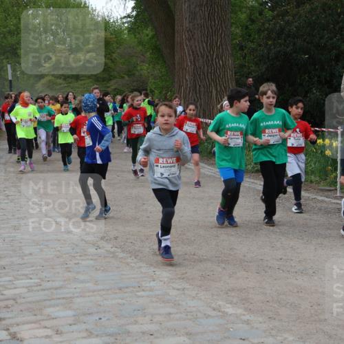 25.04.2026 - Das Zehntel Zöllner http://msf.ph/oto/9592935 25.04.2026 08:44:49 Laufen 44444444 meine-sportfotos.de
