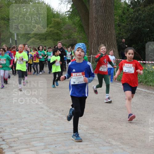 25.04.2026 - Das Zehntel Zöllner http://msf.ph/oto/9592942 25.04.2026 08:44:50 Laufen 3943, 4, 2460 meine-sportfotos.de