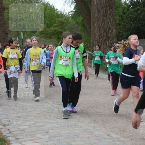 25.04.2026 - Das Zehntel Zöllner http://msf.ph/oto/9593016 25.04.2026 08:45:03 Laufen 3321 meine-sportfotos.de