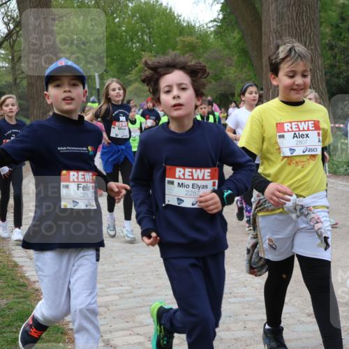 25.04.2026 - Das Zehntel Zöllner http://msf.ph/oto/9593031 25.04.2026 08:45:06 Laufen 221, 2257, 2807, 2804 meine-sportfotos.de