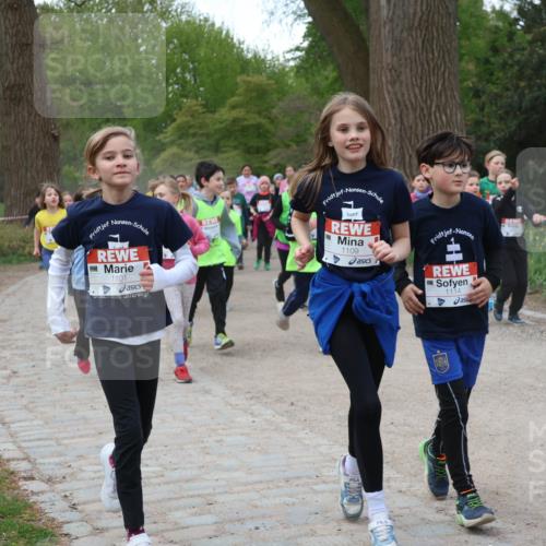 25.04.2026 - Das Zehntel Zöllner http://msf.ph/oto/9593039 25.04.2026 08:45:08 Laufen 1101, 1109, 1114 meine-sportfotos.de