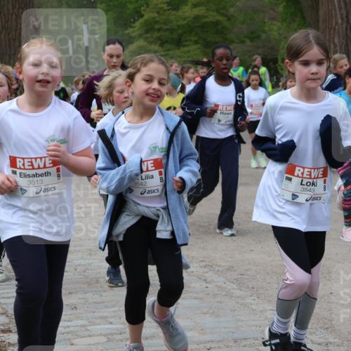 25.04.2026 - Das Zehntel Zöllner http://msf.ph/oto/9593099 25.04.2026 08:45:23 Laufen 3513, 3542, 5, 3543 meine-sportfotos.de