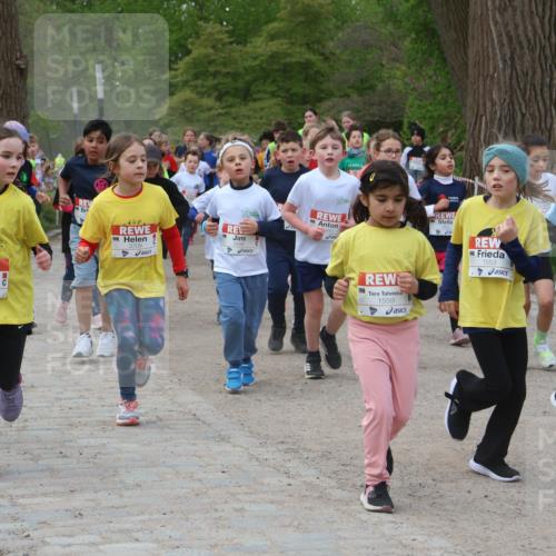 25.04.2026 - Das Zehntel Zöllner http://msf.ph/oto/9593109 25.04.2026 08:45:25 Laufen 2715, 2721, 1553, 1559 meine-sportfotos.de