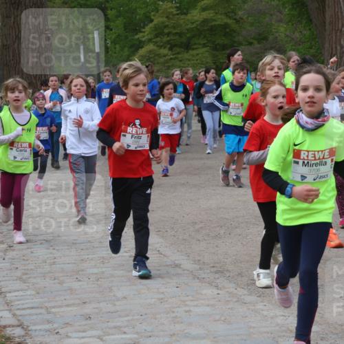 25.04.2026 - Das Zehntel Zöllner http://msf.ph/oto/9593134 25.04.2026 08:45:31 Laufen 3706 meine-sportfotos.de