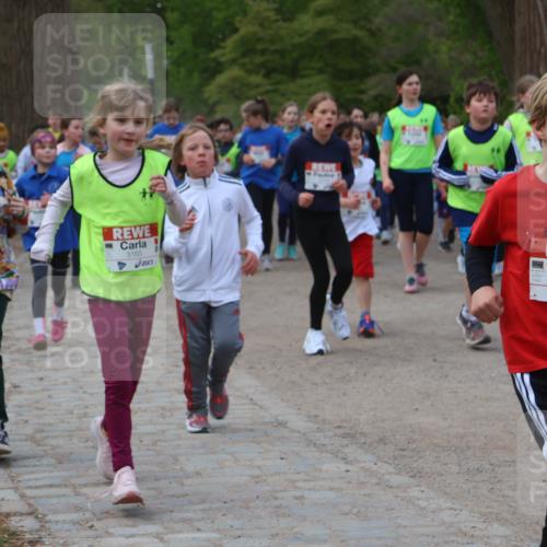 25.04.2026 - Das Zehntel Zöllner http://msf.ph/oto/9593139 25.04.2026 08:45:32 Laufen 3165, 2585 meine-sportfotos.de