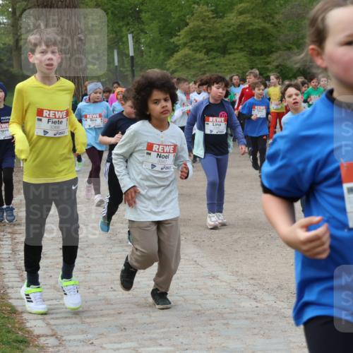 25.04.2026 - Das Zehntel Zöllner http://msf.ph/oto/9593173 25.04.2026 08:45:40 Laufen 3366, 3347, 2143 meine-sportfotos.de