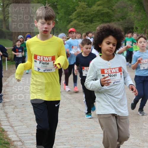 25.04.2026 - Das Zehntel Zöllner http://msf.ph/oto/9593177 25.04.2026 08:45:41 Laufen 3366, 3347, 1164 meine-sportfotos.de