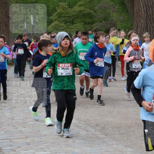 25.04.2026 - Das Zehntel Zöllner http://msf.ph/oto/9593200 25.04.2026 08:45:46 Laufen 3912, 1620, 4, 4004, 1162 meine-sportfotos.de