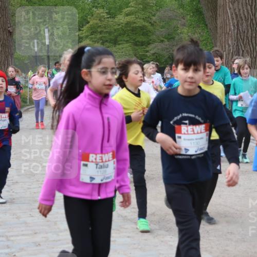 25.04.2026 - Das Zehntel Zöllner http://msf.ph/oto/9593229 25.04.2026 08:45:53 Laufen 1128, 1130, 2116 meine-sportfotos.de