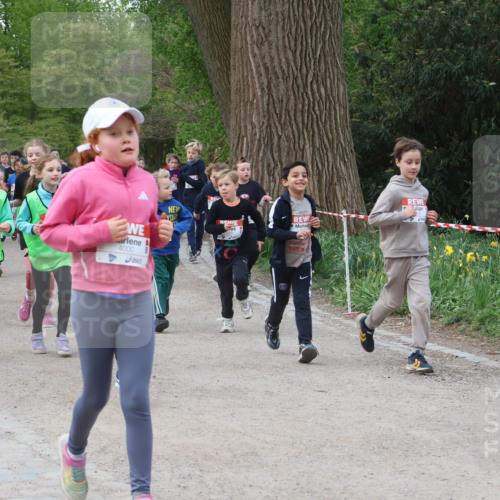 25.04.2026 - Das Zehntel Zöllner http://msf.ph/oto/9593267 25.04.2026 08:46:03 Laufen 4000, 8 meine-sportfotos.de