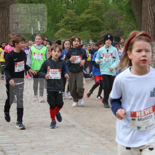 25.04.2026 - Das Zehntel Zöllner http://msf.ph/oto/9593289 25.04.2026 08:46:09 Laufen 3776, 1496 meine-sportfotos.de