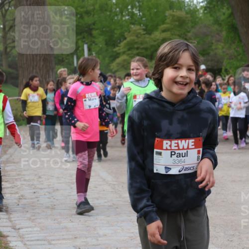 25.04.2026 - Das Zehntel Zöllner http://msf.ph/oto/9593306 25.04.2026 08:46:12 Laufen 3364 meine-sportfotos.de