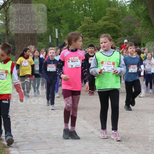 25.04.2026 - Das Zehntel Zöllner http://msf.ph/oto/9593310 25.04.2026 08:46:13 Laufen 1076, 1910, 4, 1418, 1414 meine-sportfotos.de